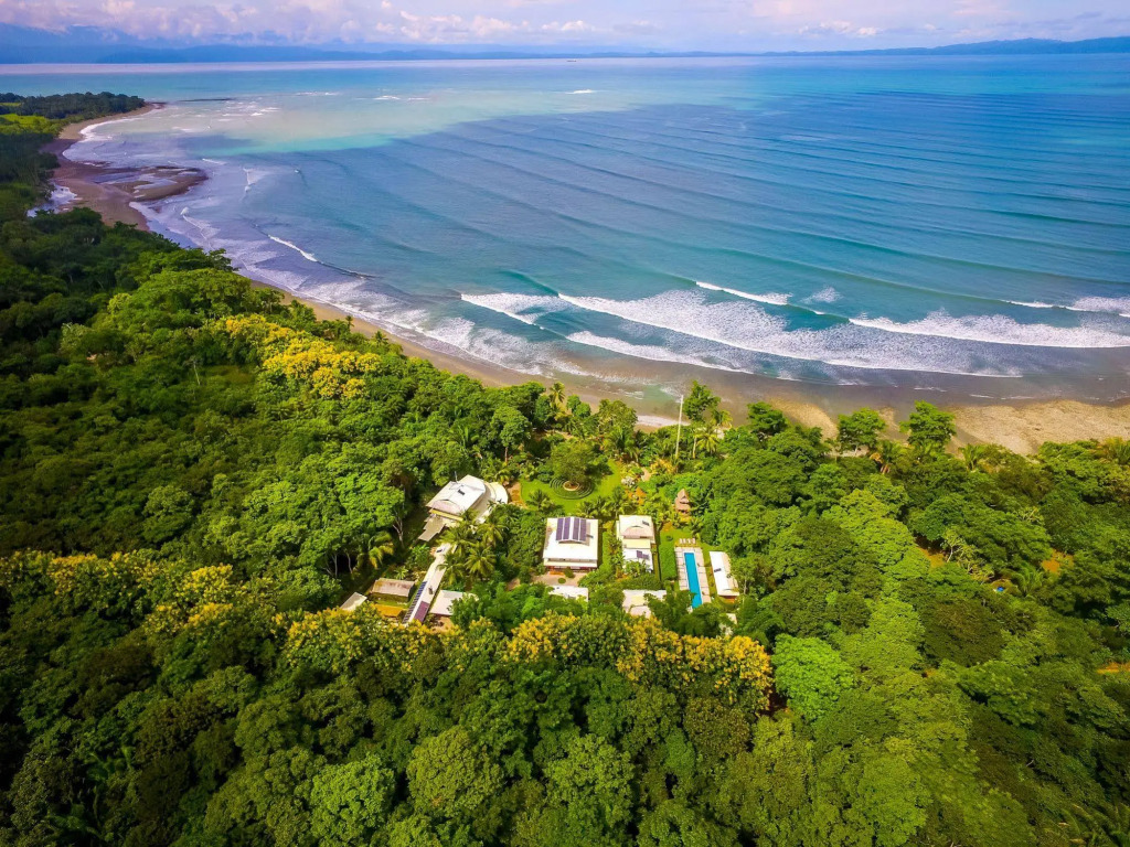 Blue Osa Beach Resort & Spa