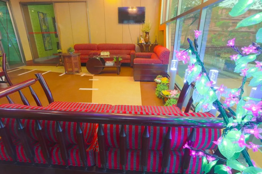 Hotel Farmis Garden