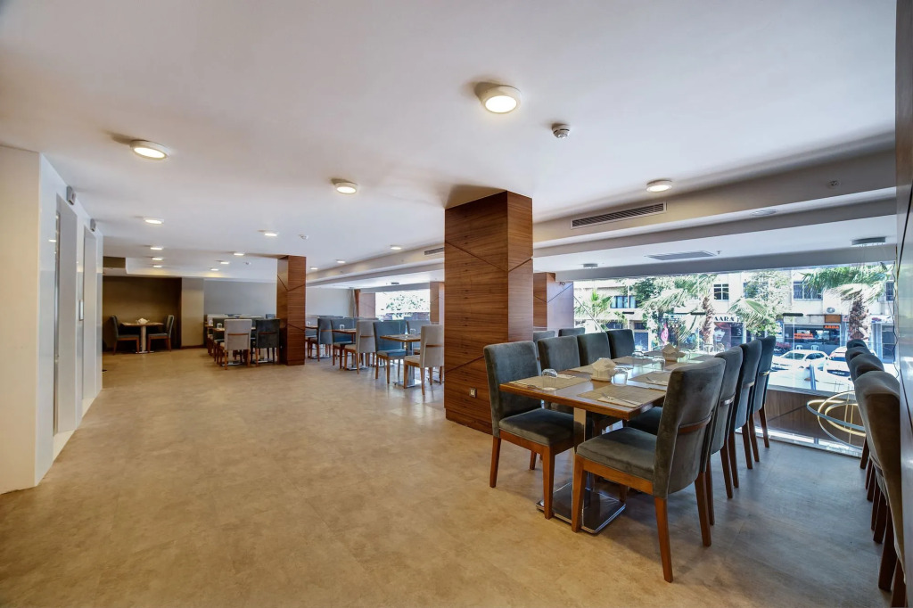 The Menord Hotel