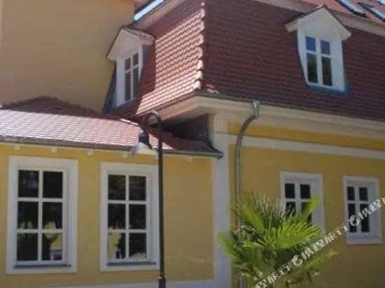 Sturmfeder Landhaus