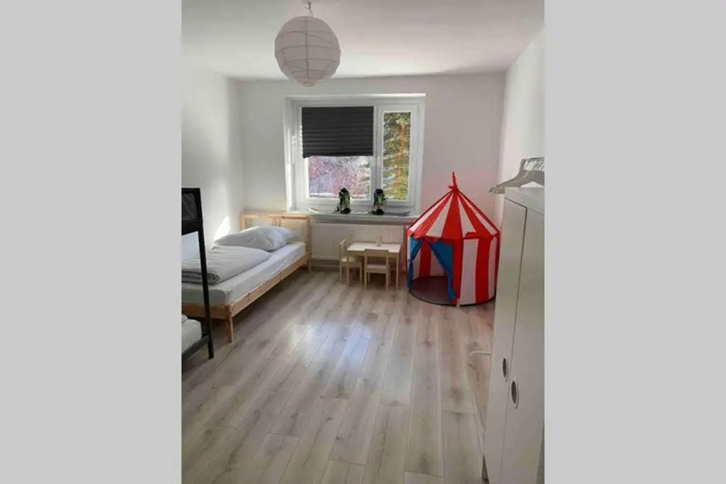 Moderne Ferienwohnung für 5 Gäste in Oberwiesenthal