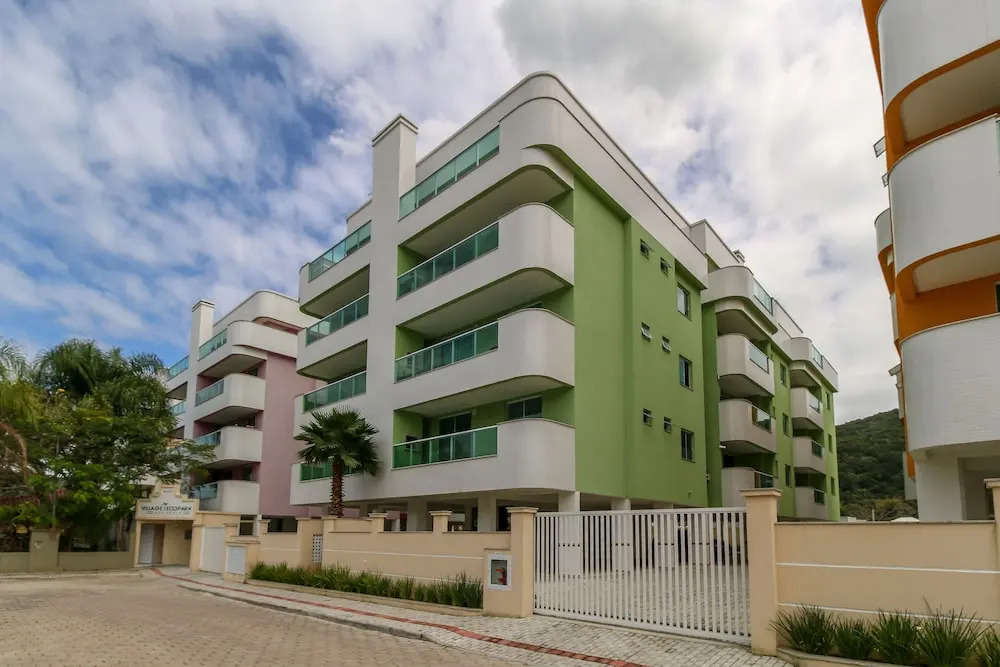 2 Bedroom Apartment with Swimming Pool - 419
