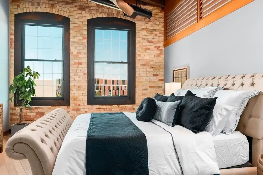 Exquisite 3BDR Penthouse in Downtown TC