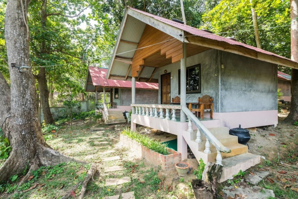 Budget KK Hill Resort