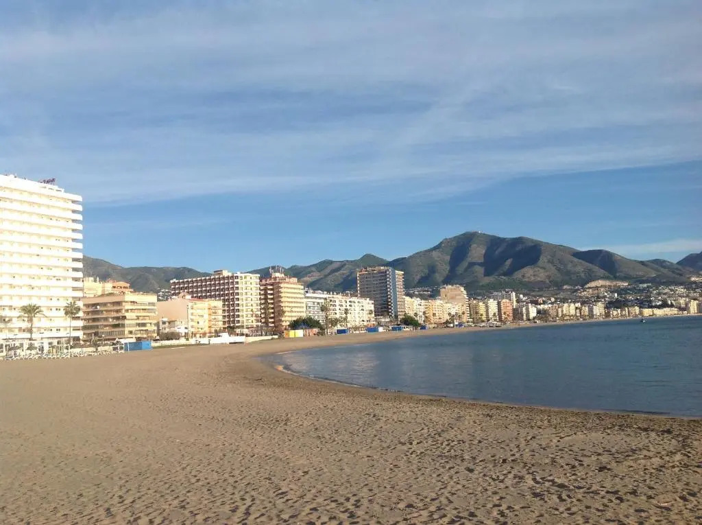 Apartamento Capri Los Boliches Wifi gratis Beach 100m