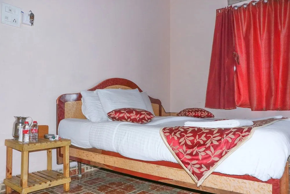 ULO Sai Jayanth Guest House