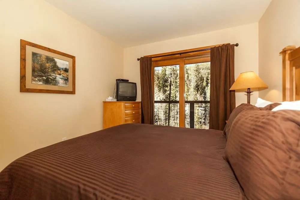 Springs #8832 - 3 Br Condo