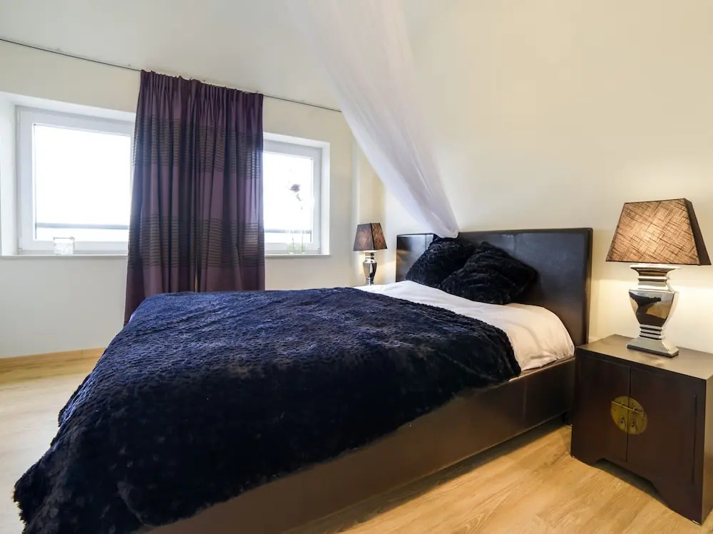 Charming Holiday Home in Seloignes with Garden