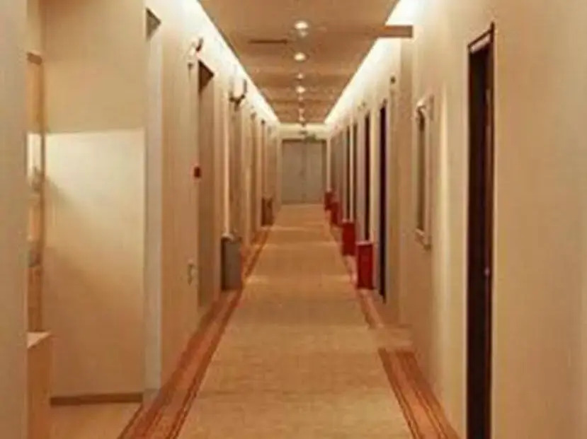 Emerald Holiday Hotel