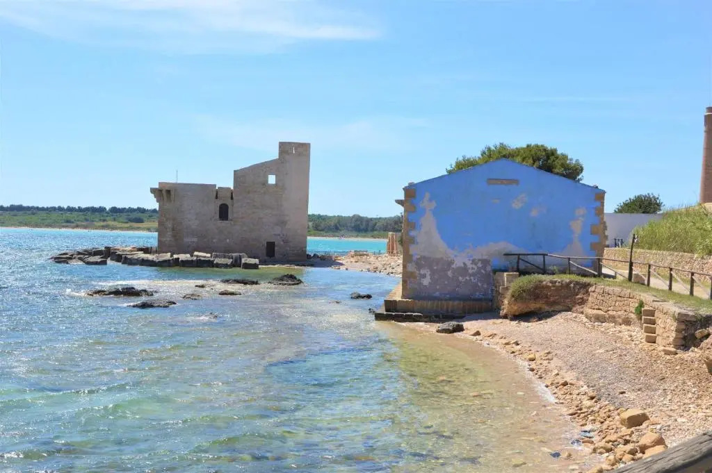 Sealands 50 meters from the beach with wifi