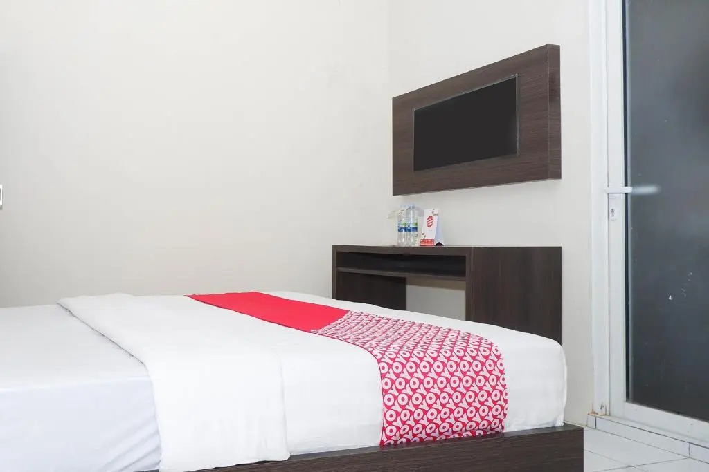 Hotel O Candi Residence