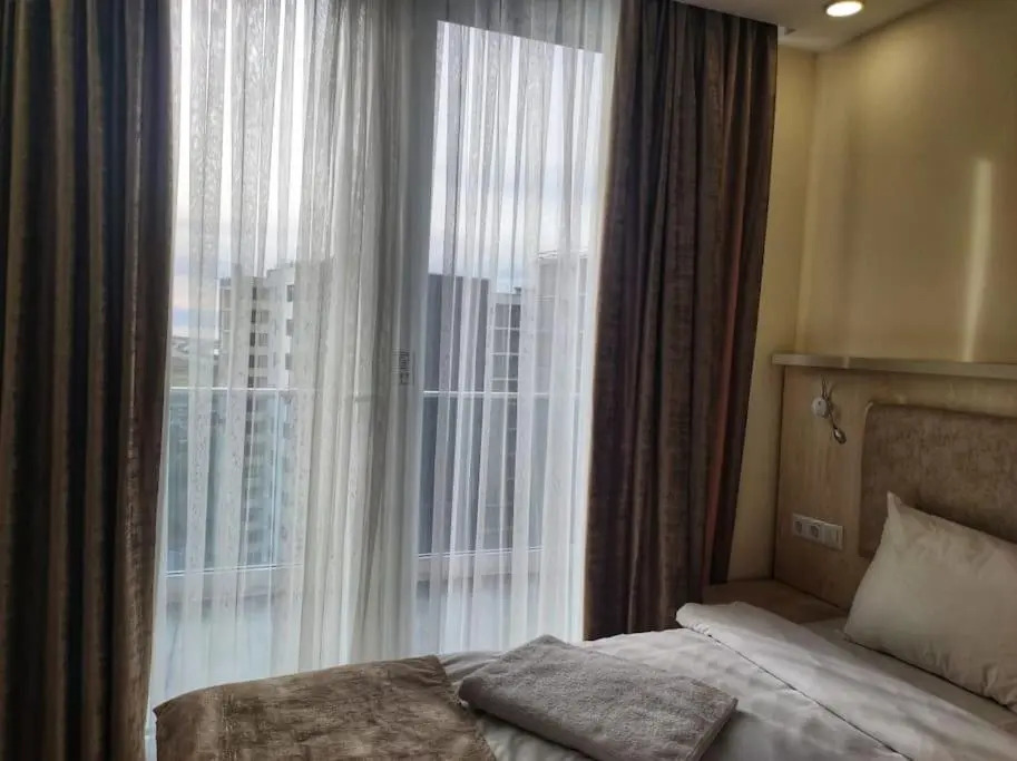 Leo Group BEST Apartment 14-300B Sunrise Batumi