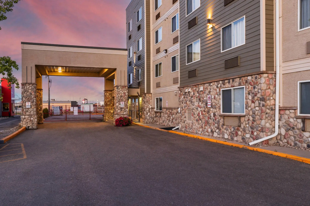 Comfort Inn & Suites