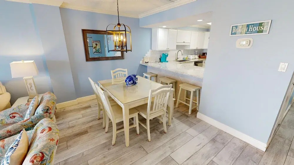 Beach House 401b 2 Bedroom Condo