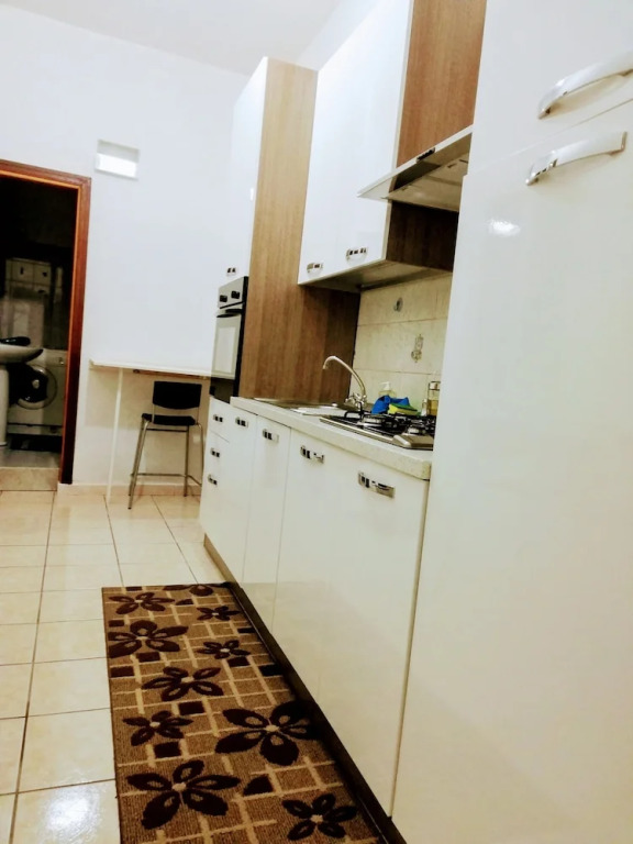 Catania House