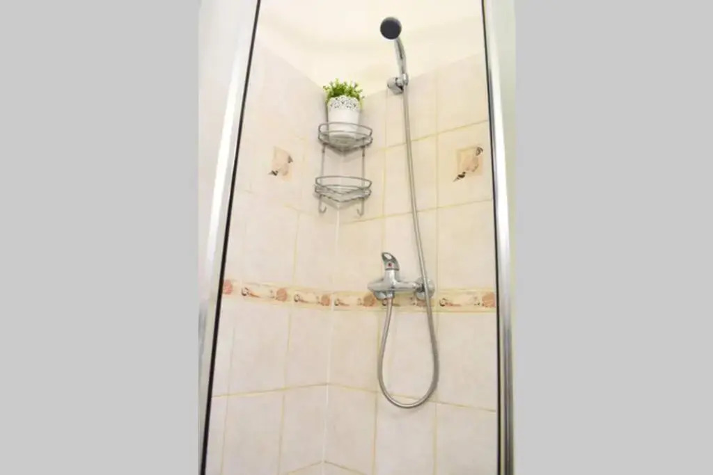 AIRSTAY PRAGUE - 3 BEDROOM residence with SAUNA