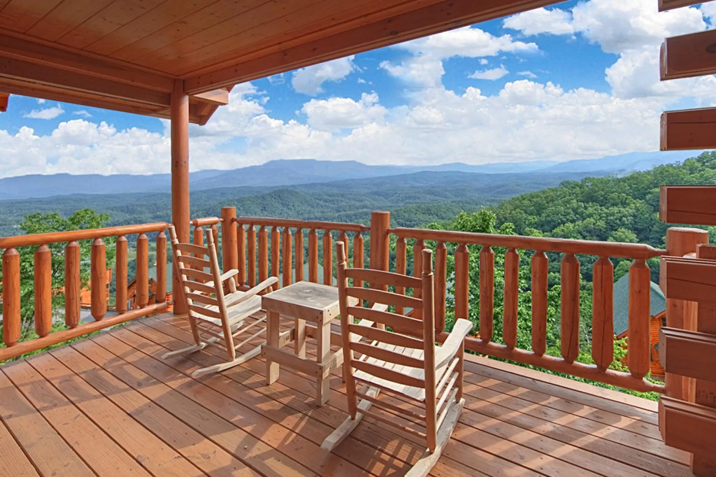 Above The Clouds Cabin