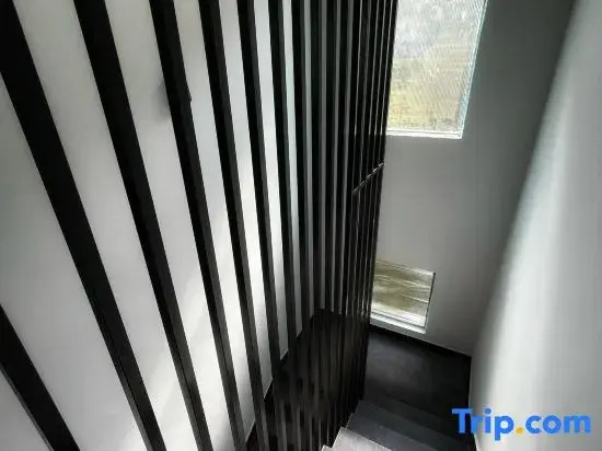 Xi'an Shenxiang Four Seasons Homestay