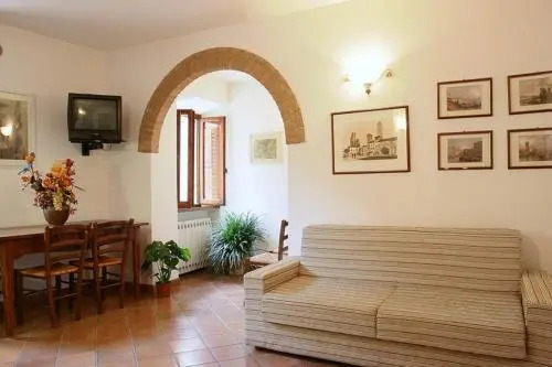 La Torre Nomipesciolini