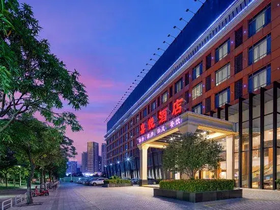 Joy Hotel (Foshan Nanhai Pengruili Jihua Plaza)
