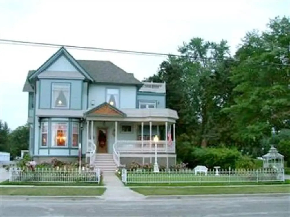 Port City Victorian Inn