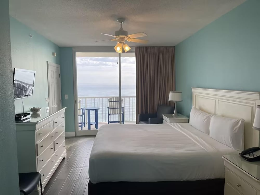 Majestic Beach Towers 2-305