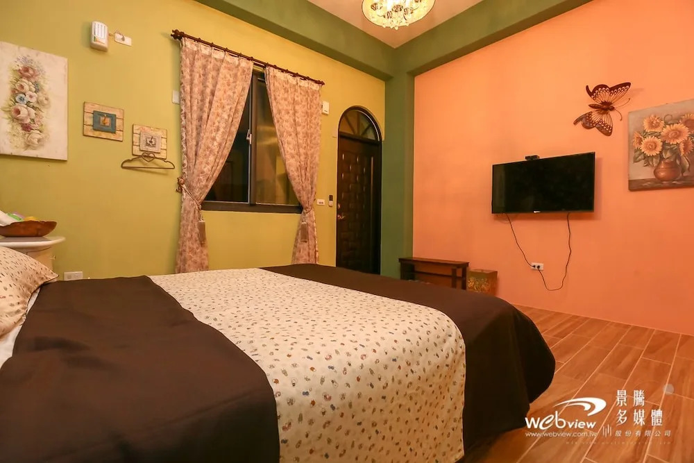 Wuju Wusu B&B