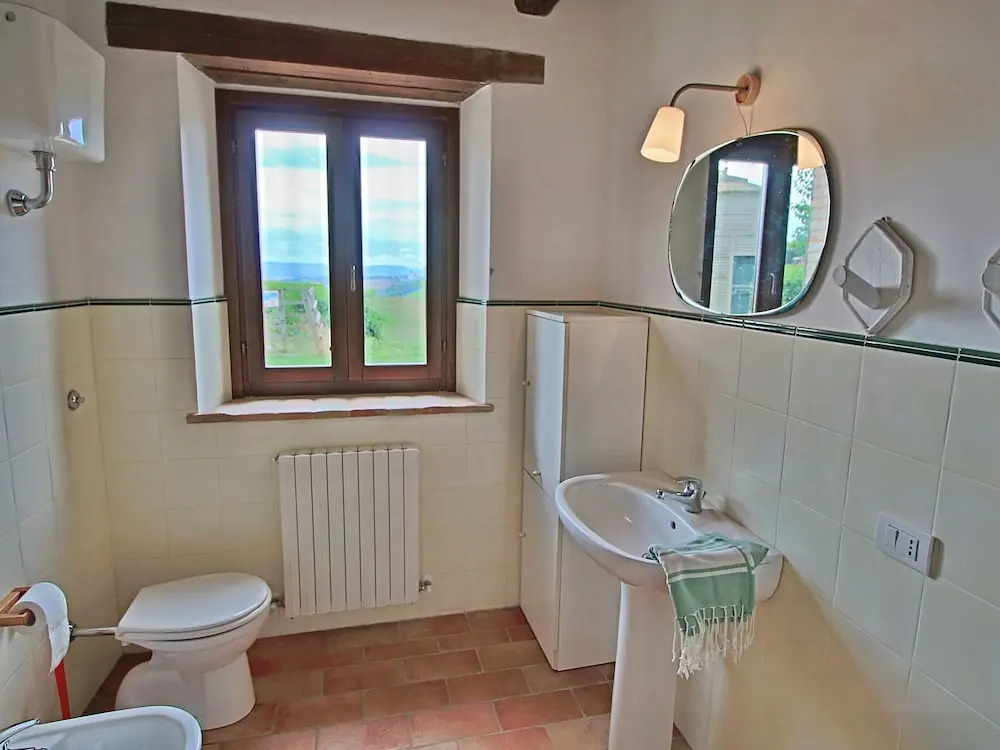 Luxurious Mansion with Private Garden in Montecassiano