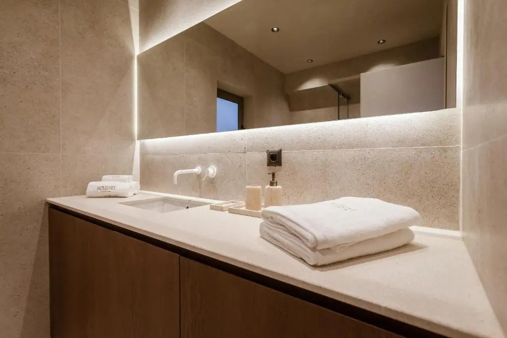 Sevasti Seaview Suite