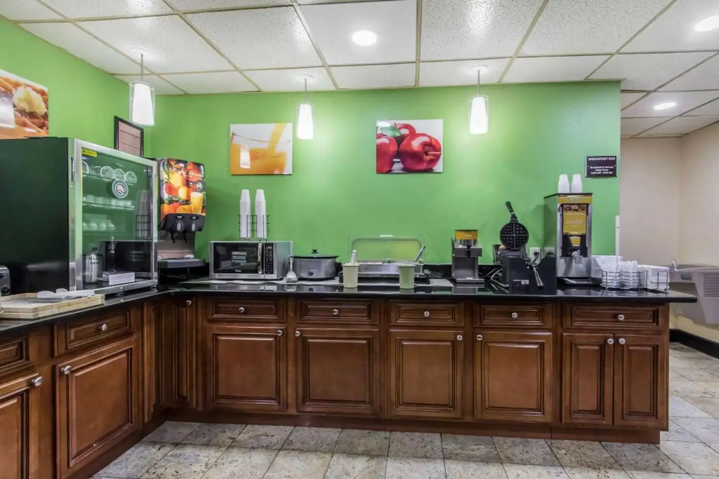 Quality Inn Hixson-Chattanooga