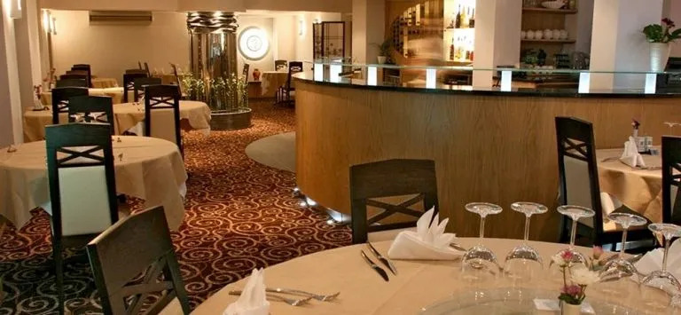 Chi Restaurant - Restaurant with rooms