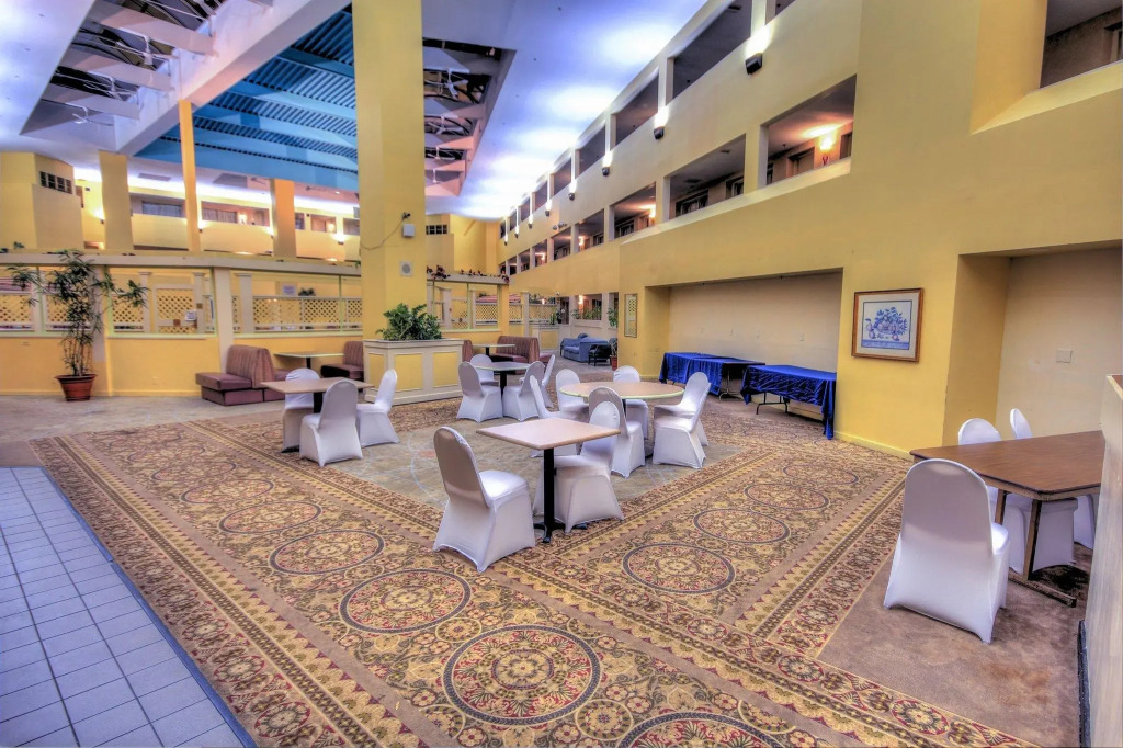 Bedford Plaza Hotel - Boston