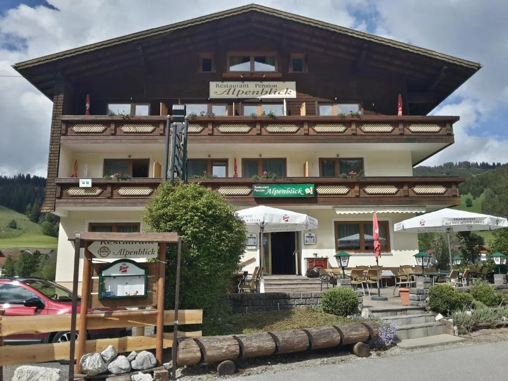 Lutz Alpenblick B&B
