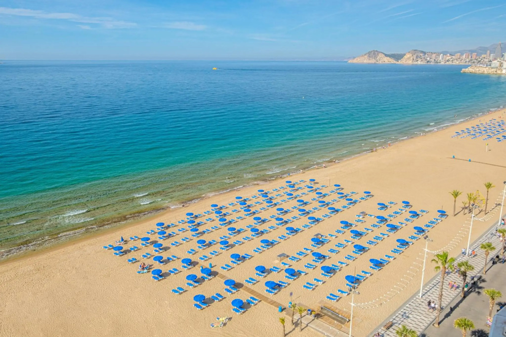 Apartamento en benidorm a 1a línea del mar