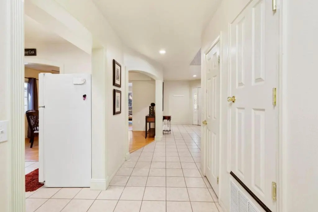 Mockingbird Getaway #2091 by Big Bear Vacations