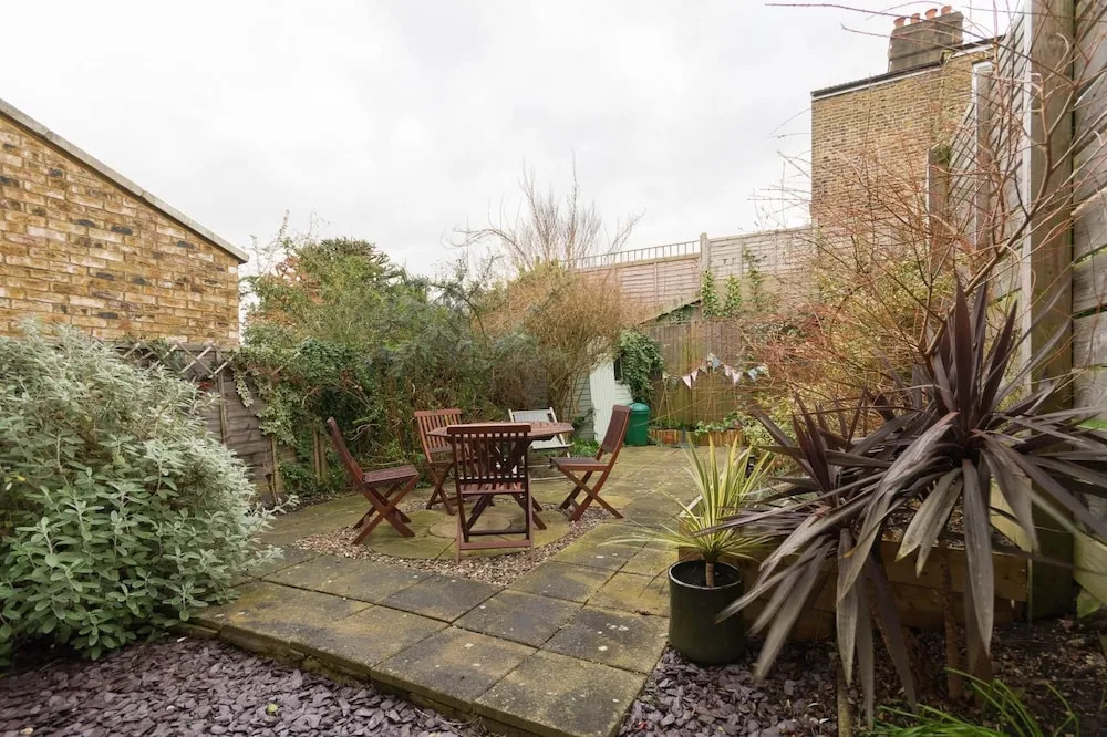 NEW Bright 2BD Flat in the Heart Alexandra Palace