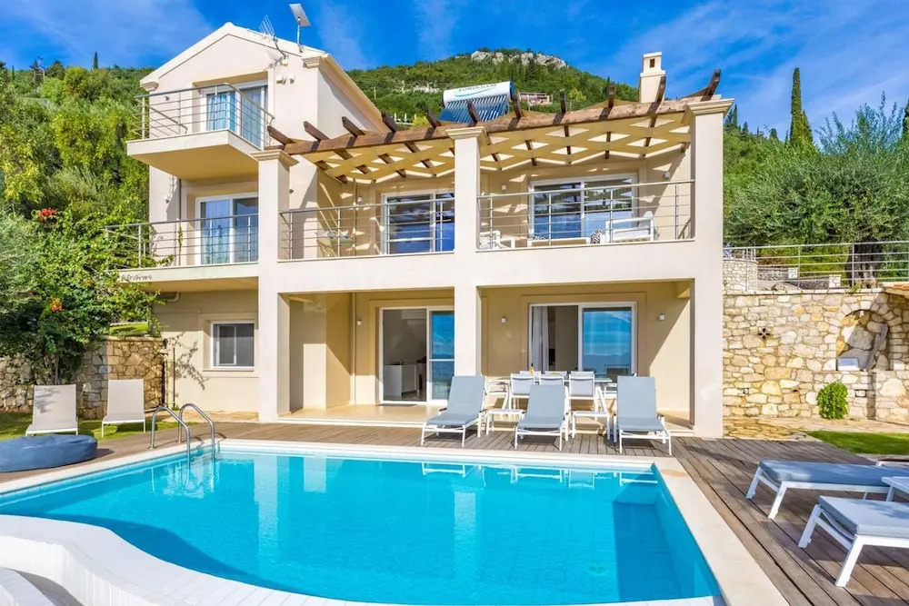 Villa Penelope With 4 Bedrooms and 3 Bathrooms