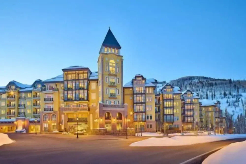 Spectacular 4 Bedroom Ritz-carlton Penthouse Residence in Vail, Colorado