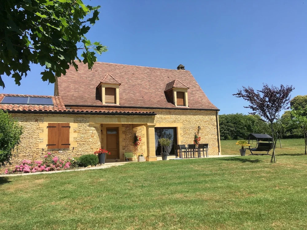COMBAS village de gites
