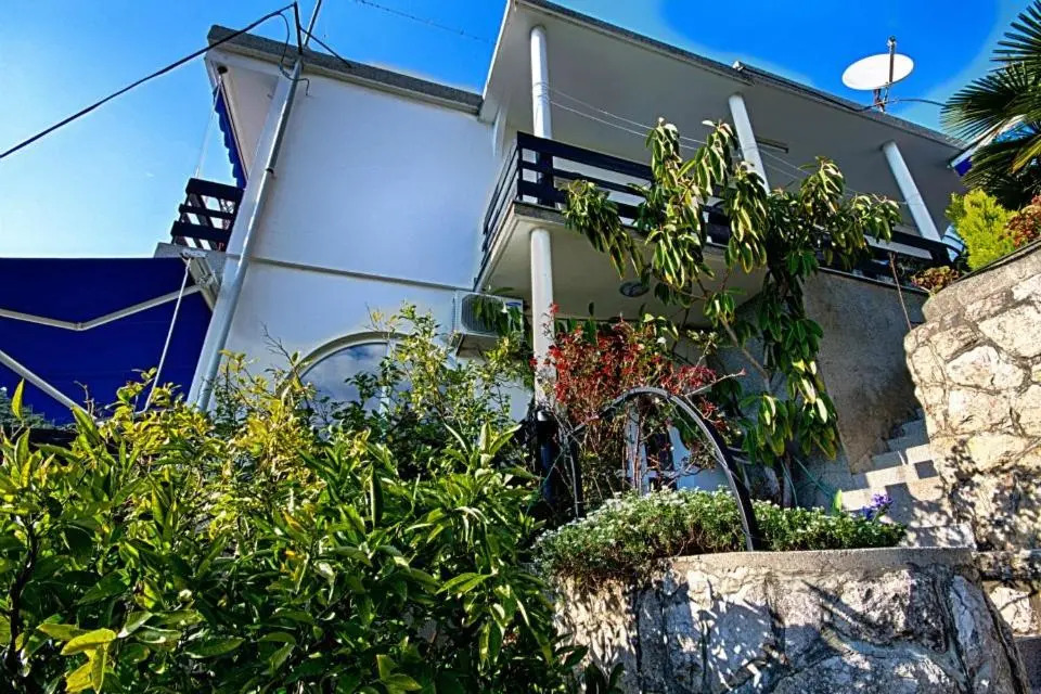 Villa Blue Dreams