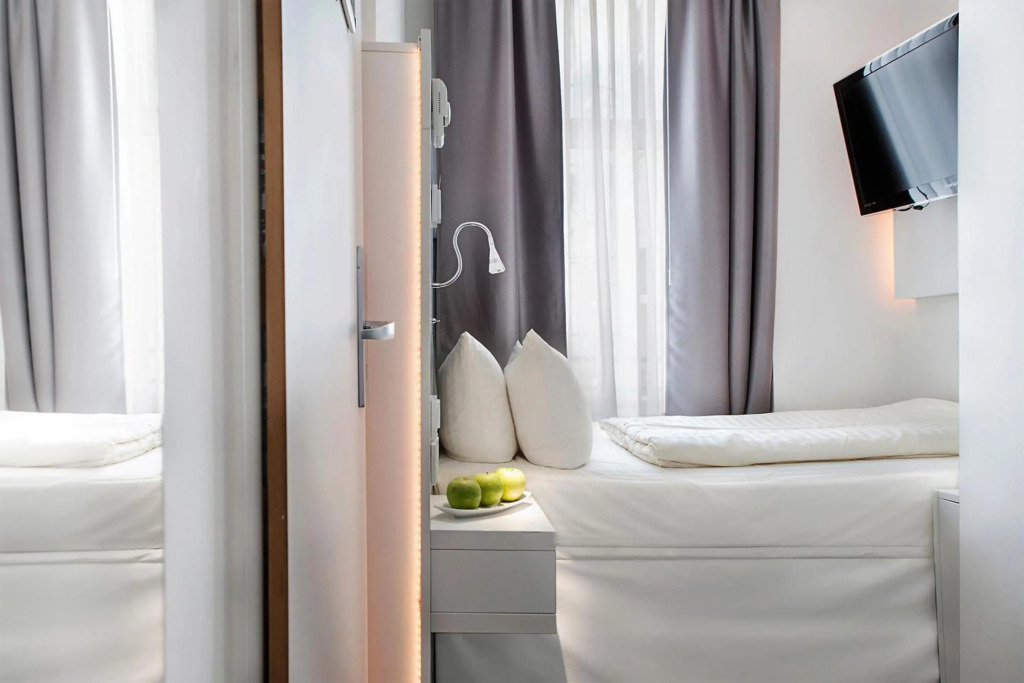 Grand Hotel Downtown - Frankfurt Central Station - Boutique Design Hotel