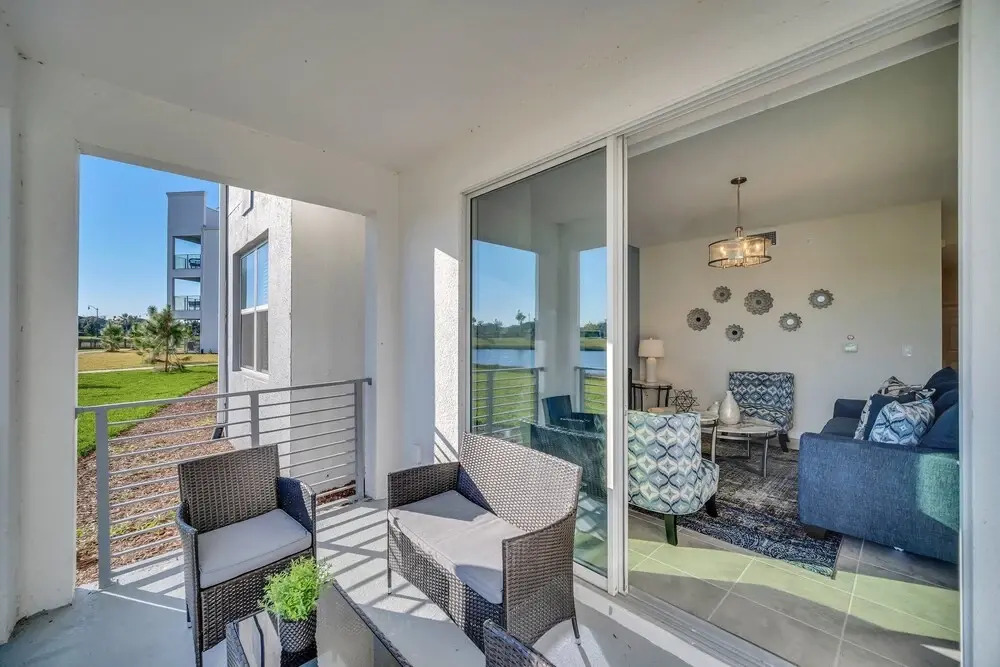 Stunning Lakeview Condo w FREE Resort Access