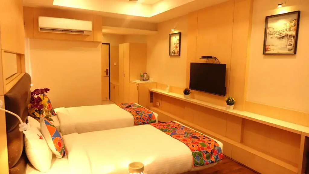 Hotel K square