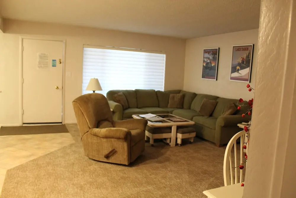 Altomare's Bavarian Ge  1148ha 3 Bedroom Condo