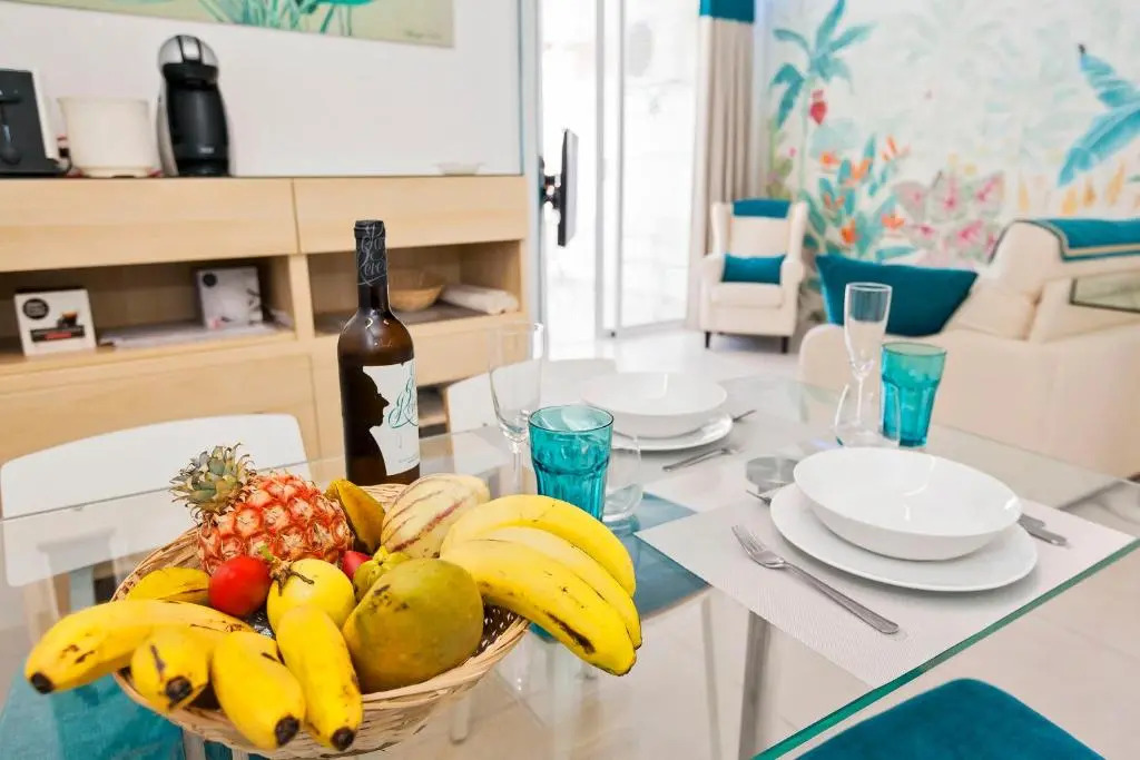First line sea, luxury penthouse, sea and sunset view Vivenda Vacational Guayero 618