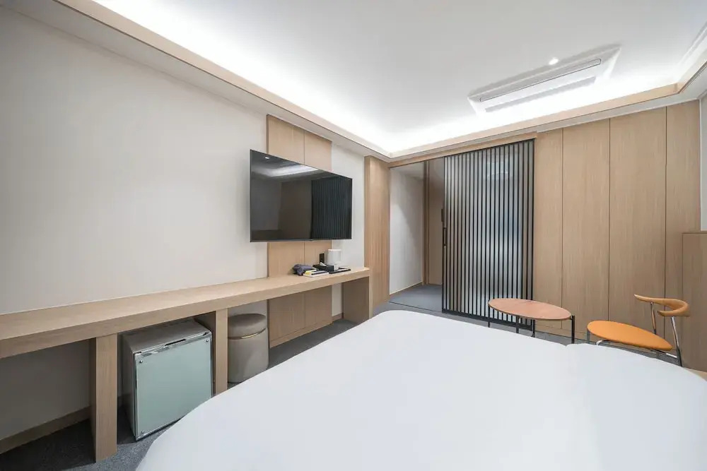 Hound Hotel DaeGu