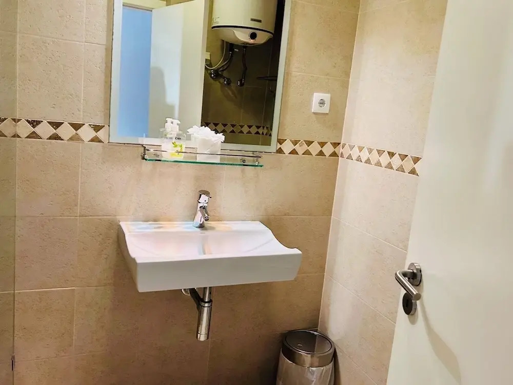 Lagos Marina View Apartment Near Beaches and Shops