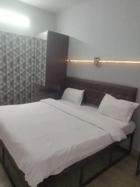 Hotel Clement