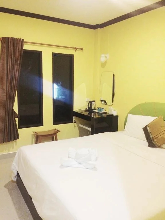 Tharadol Resort