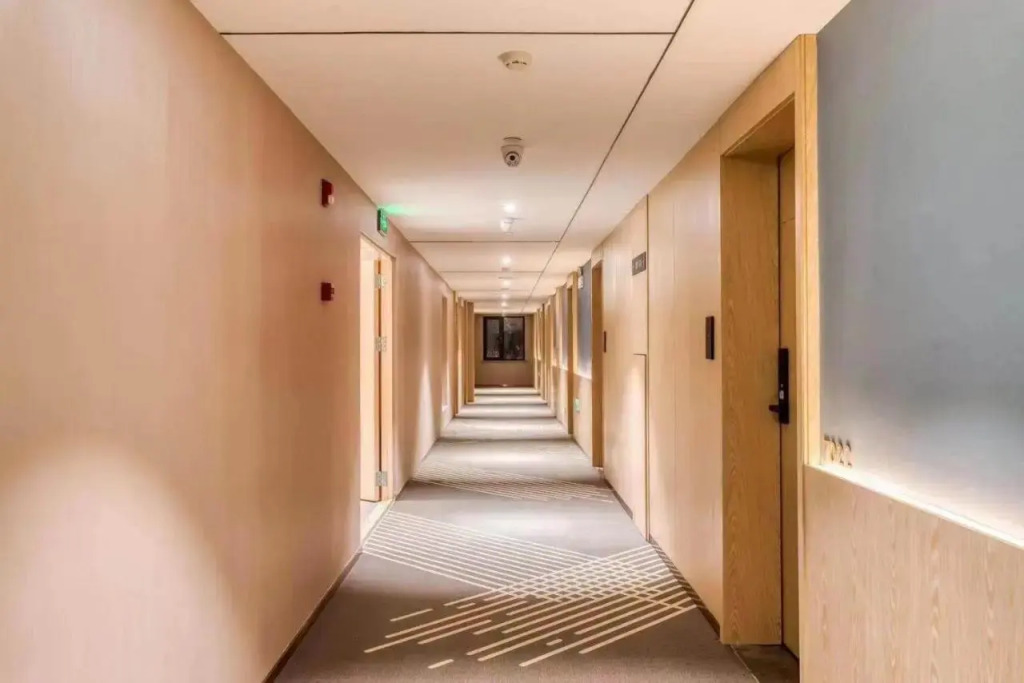 Boda Hotel